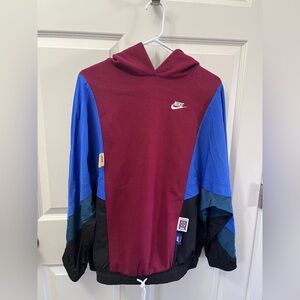 Nike Sportswear Icon Clash Women’s Hoodie Size S